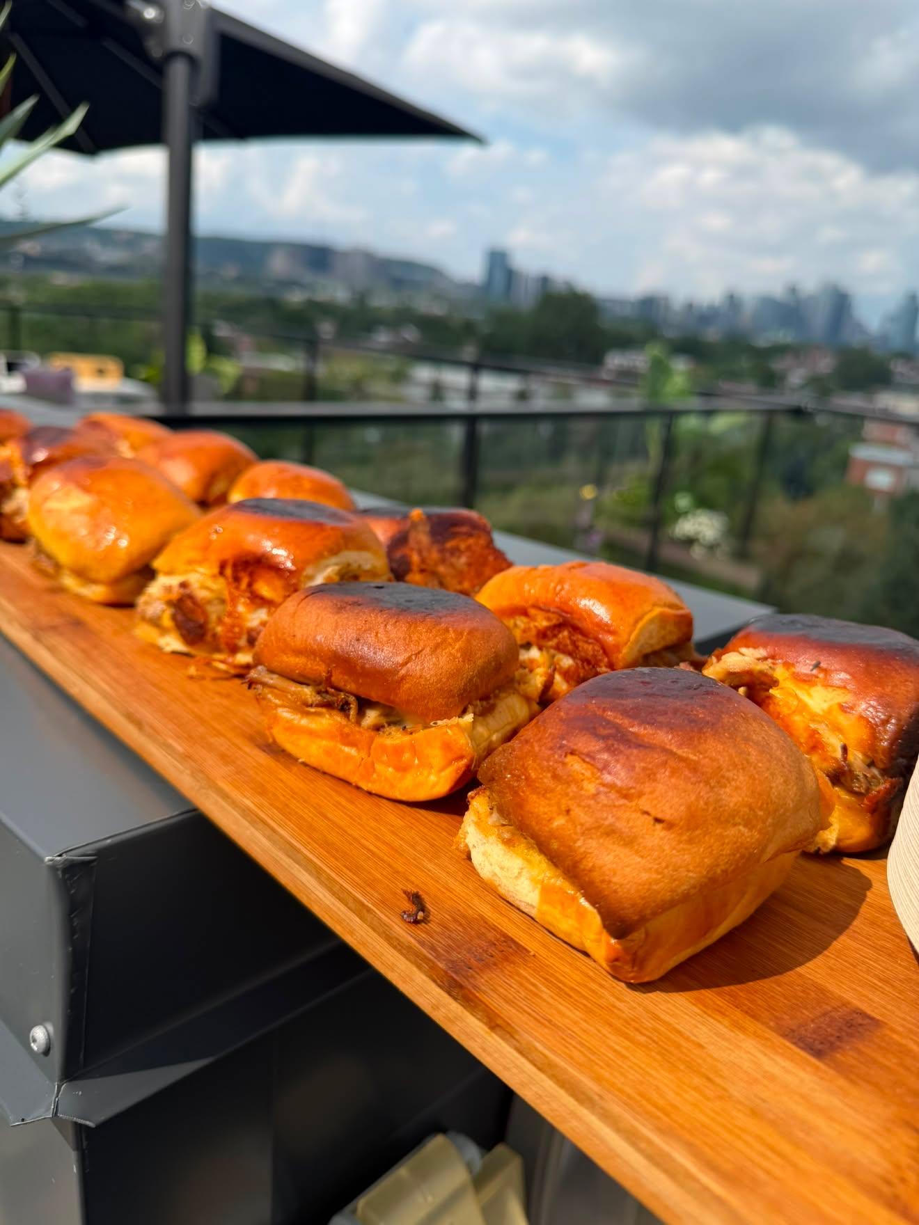 BBQ pulled sliders with skyline