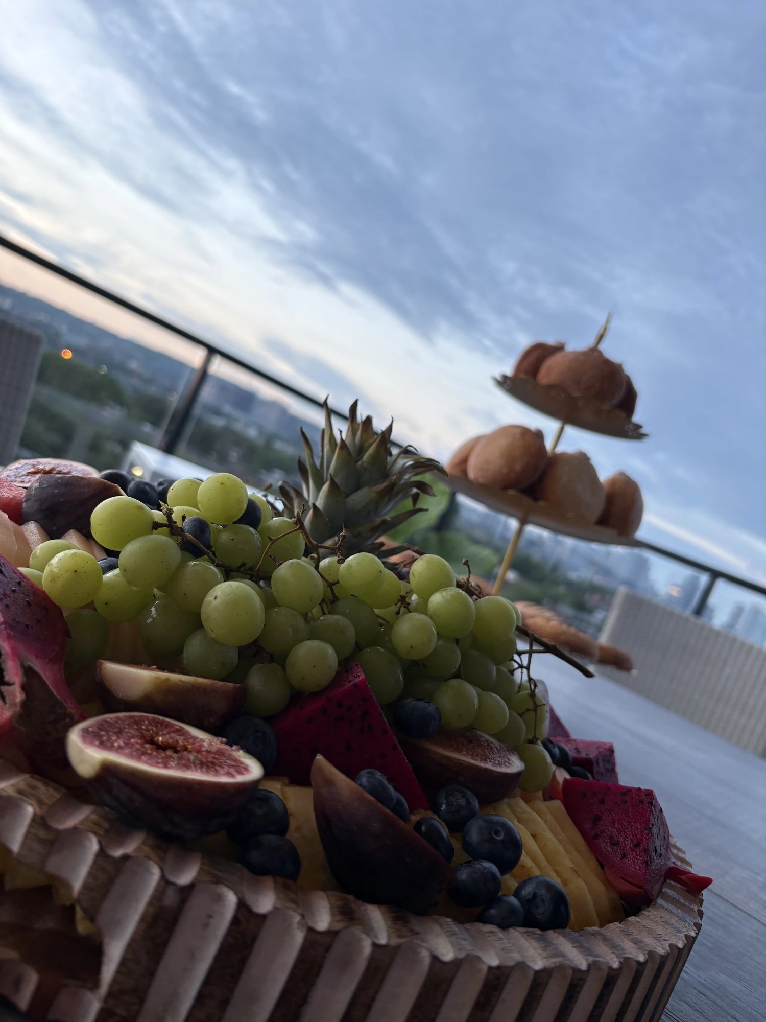 Fresh fruit platter — skyline view